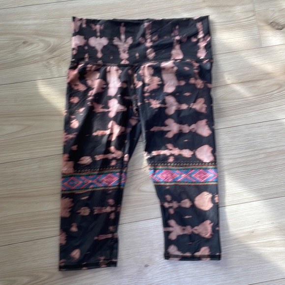 COPY - teeki, Women's Capri, Cusco Rambler Pattern - Picture 5 of 7